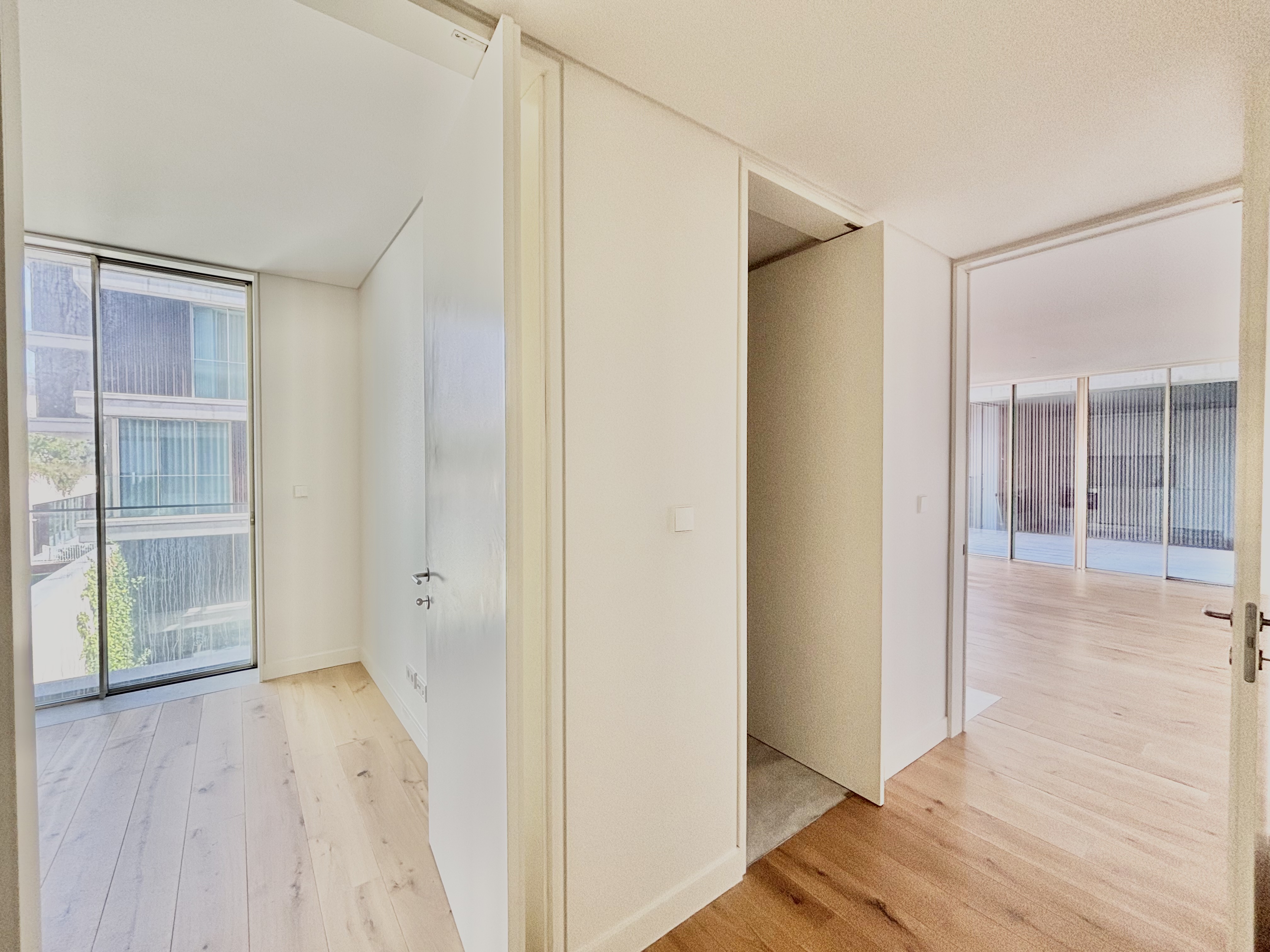 Spacious Apartment in Lisbon