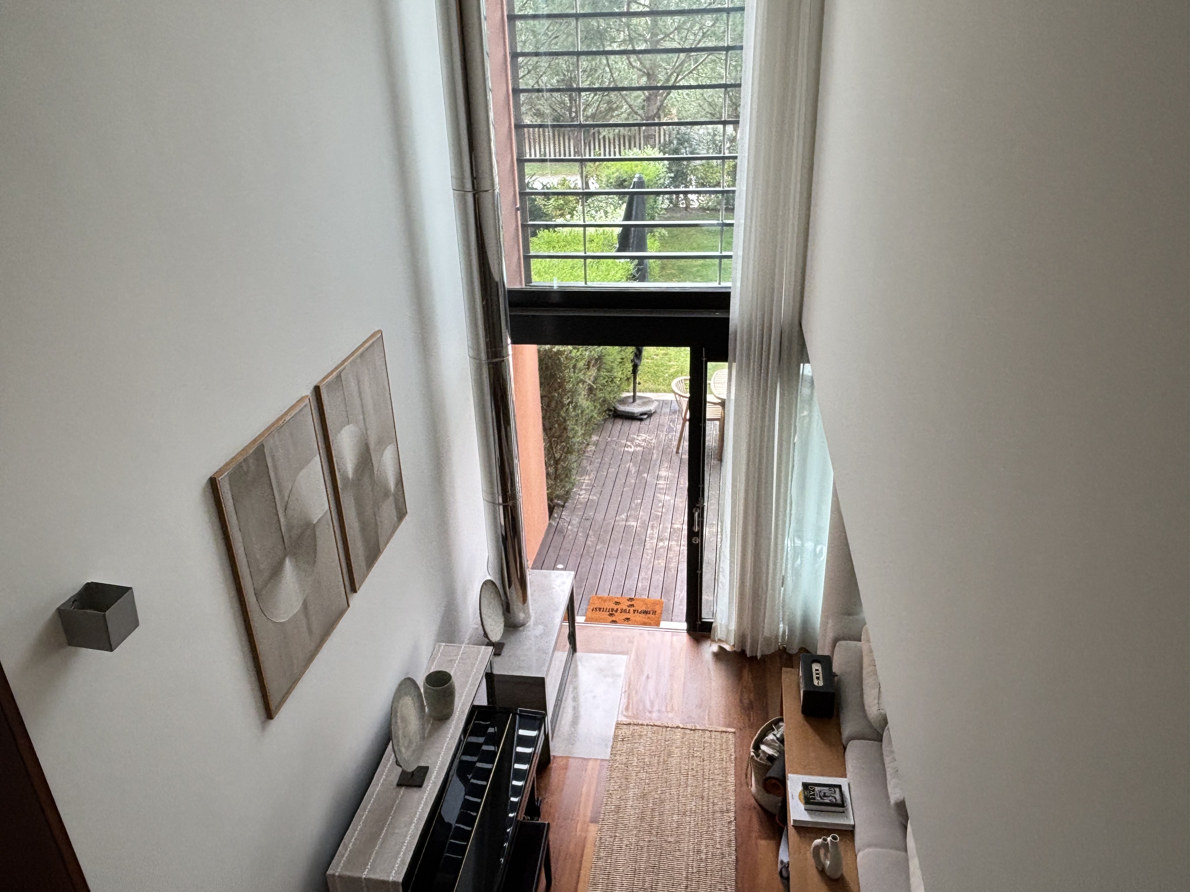 Contemporary Townhouse in Troia