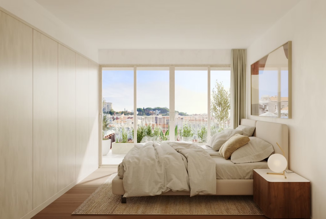 Apartment with Balcony in Lisbon