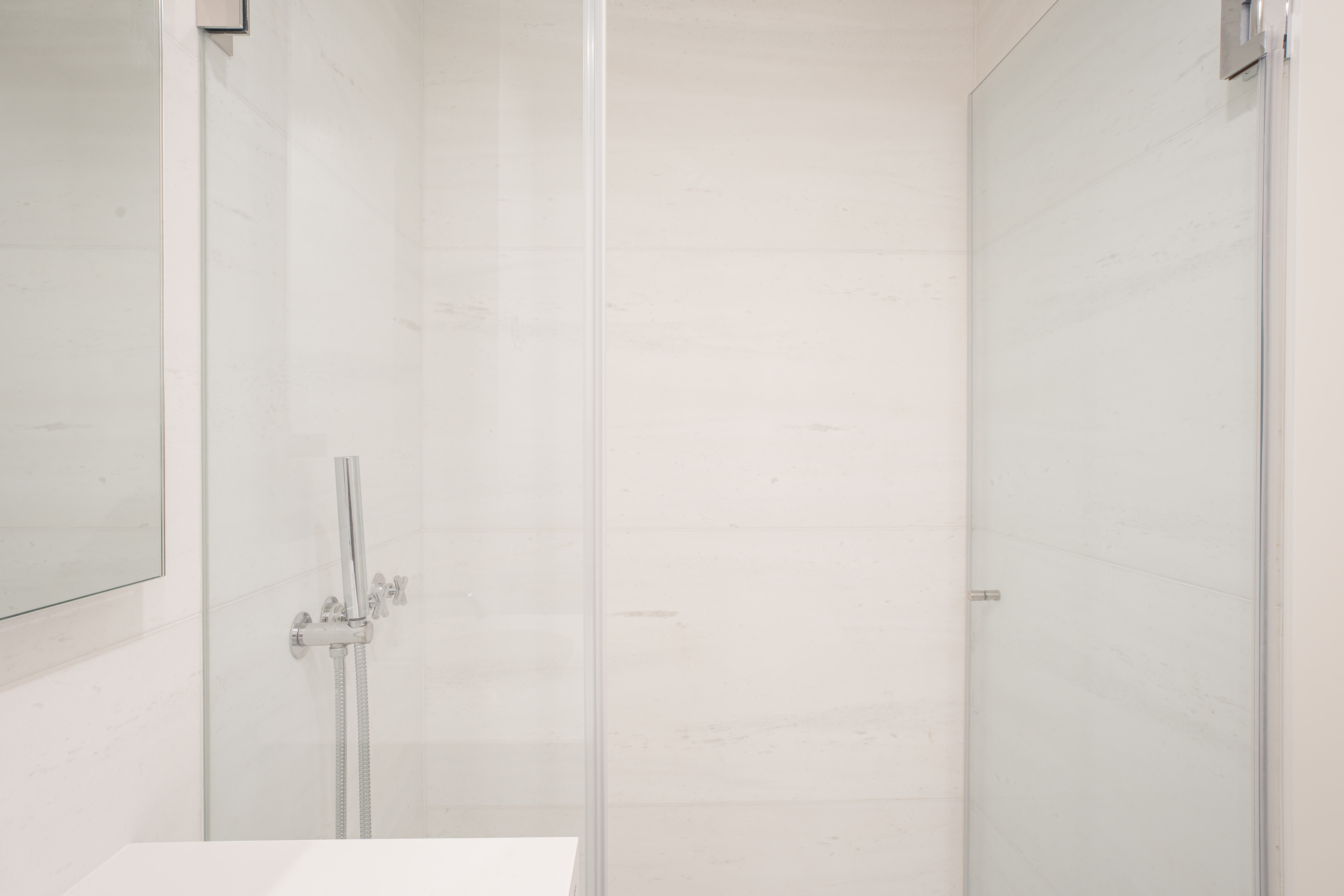Apartment with Garage in Lisbon