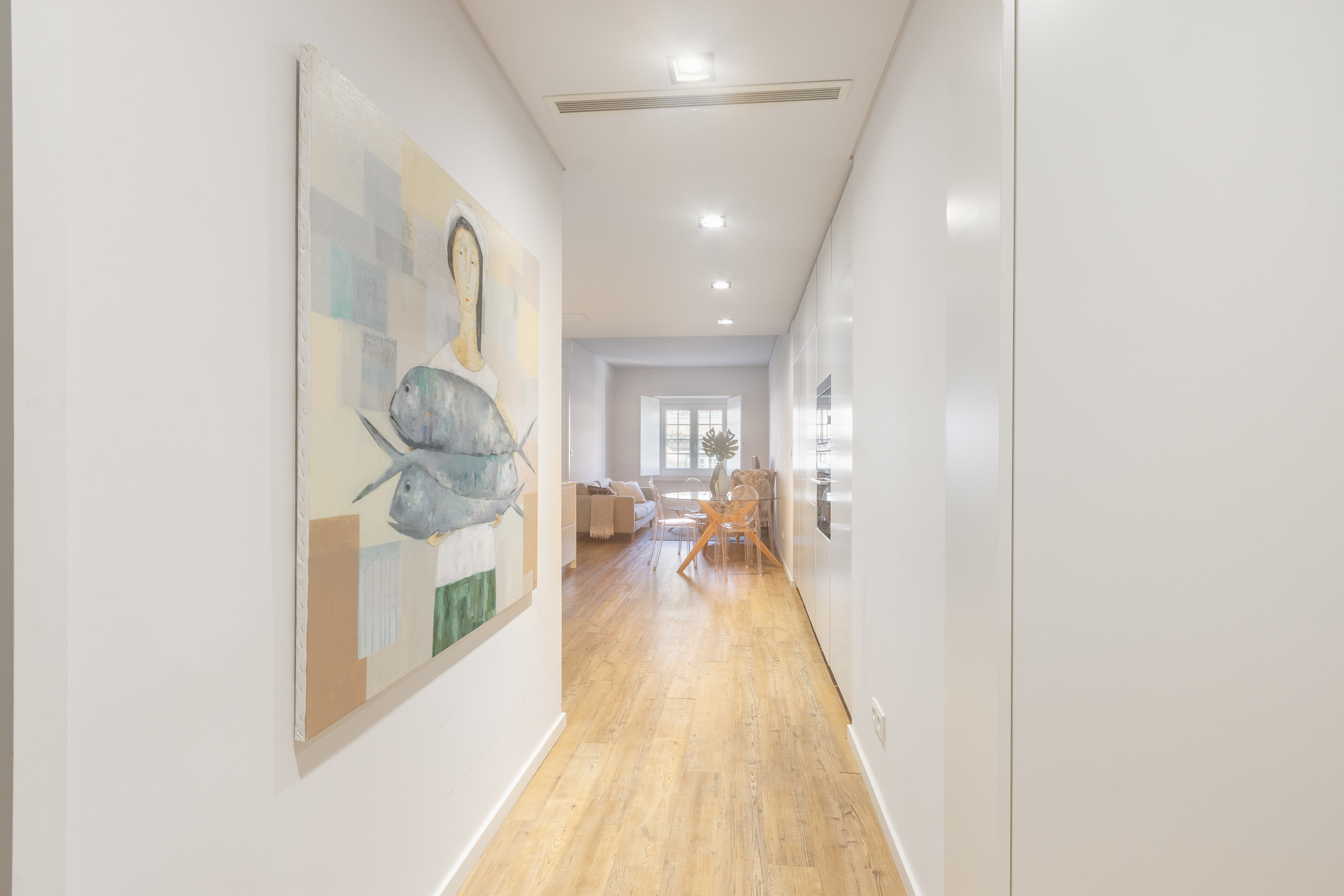 Central Location 2-Bedroom Apartment