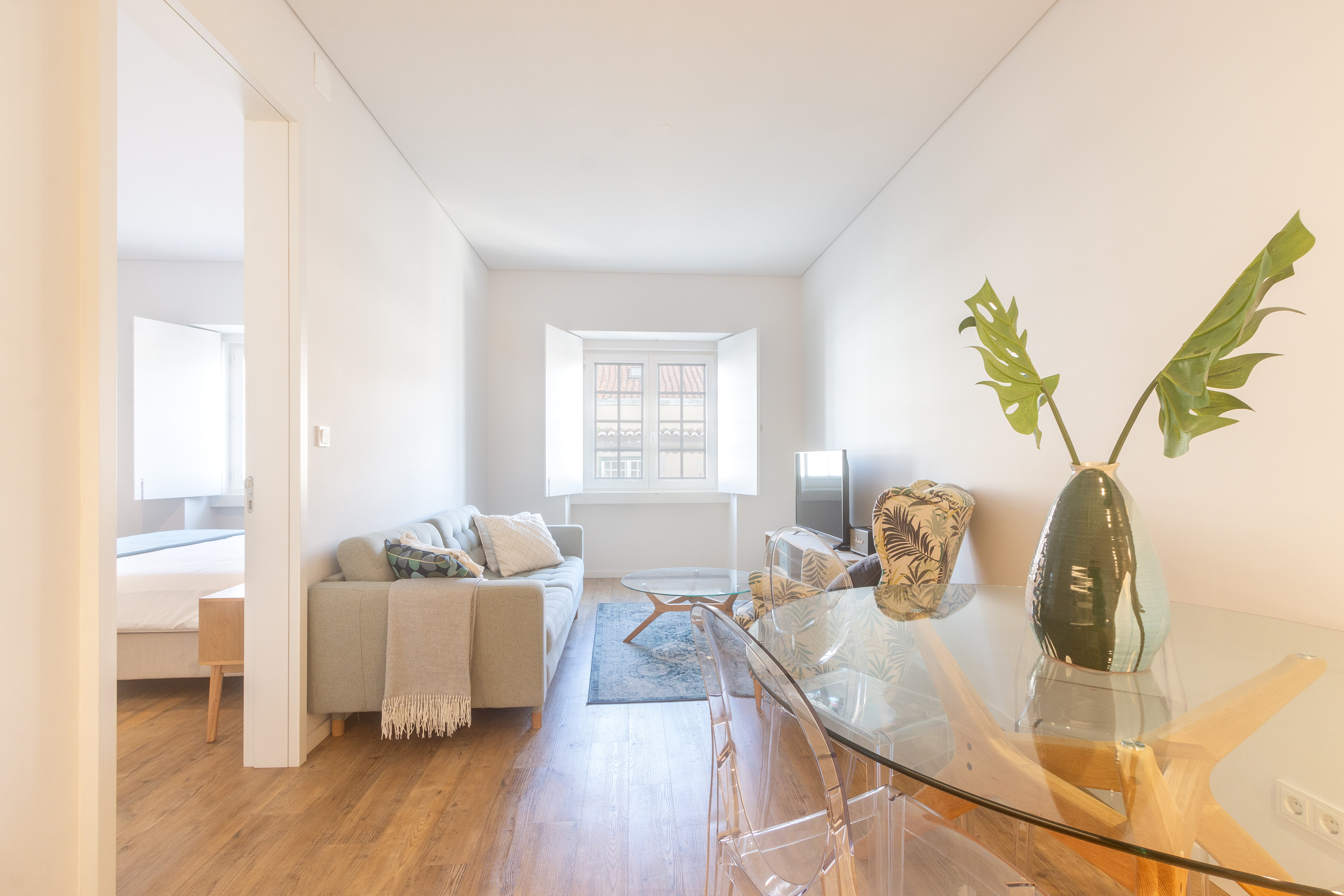 Central Location 2-Bedroom Apartment
