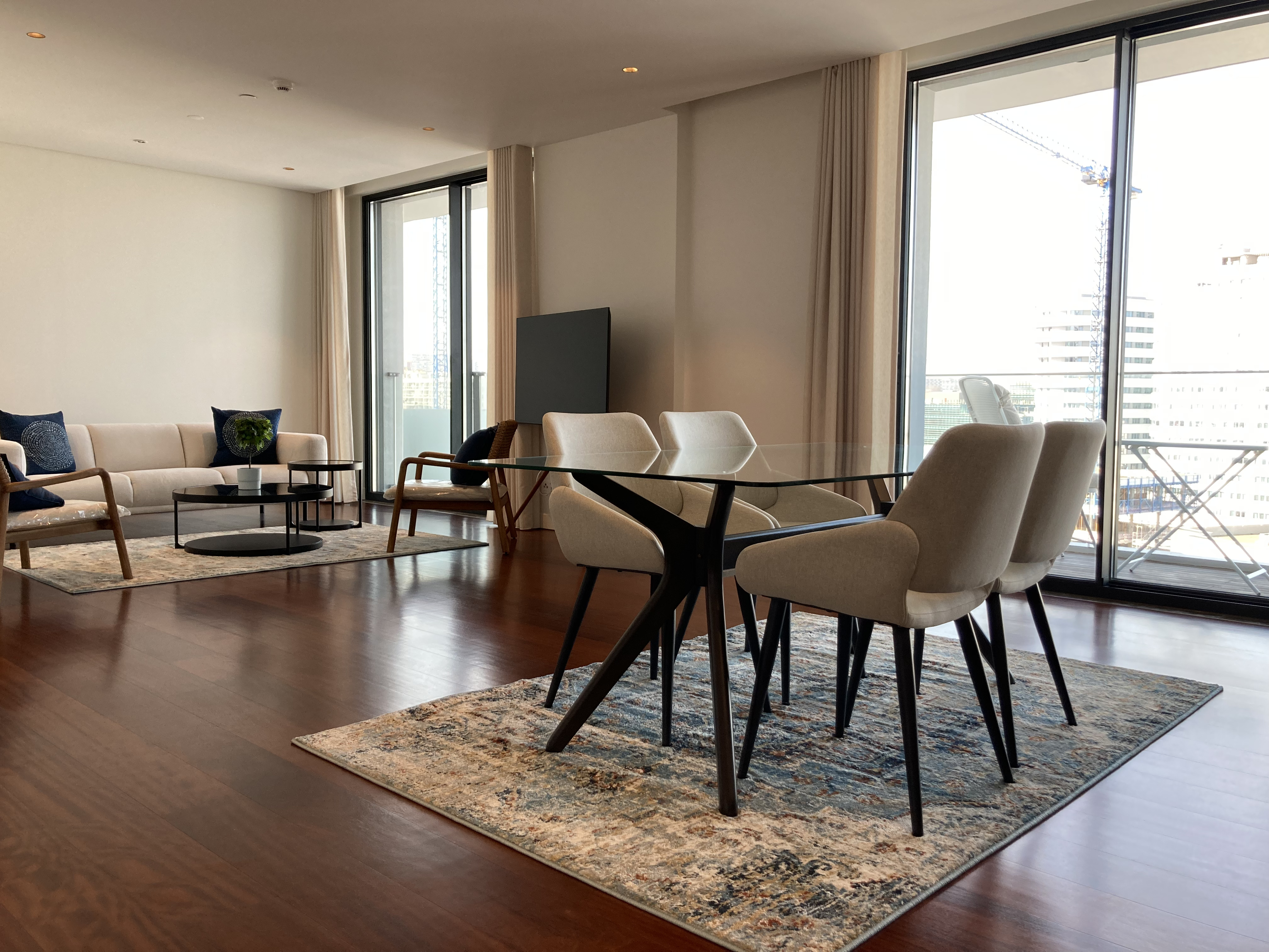 Luxury Apartment with River View