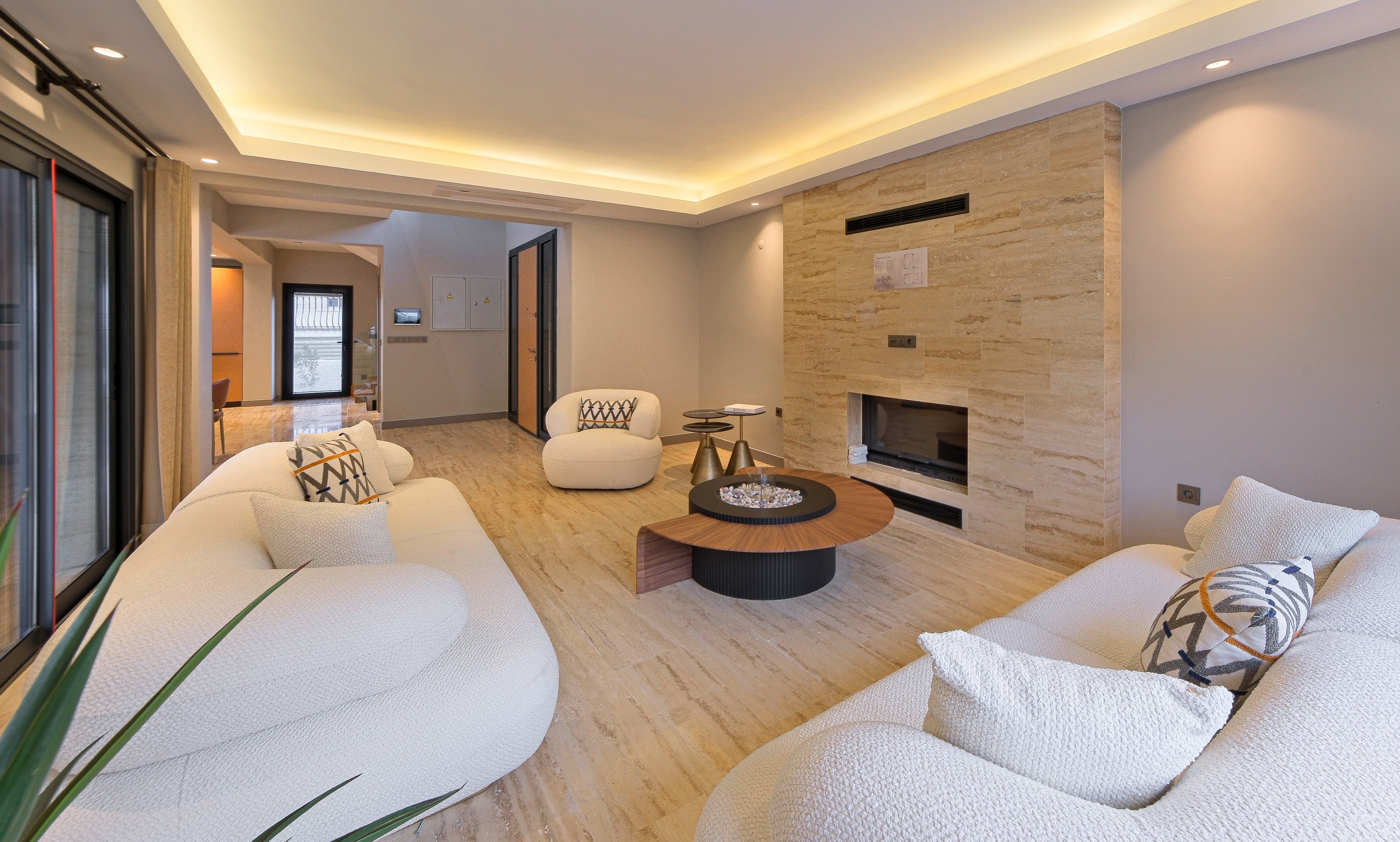 Stylish Modern Villa in Oludeniz