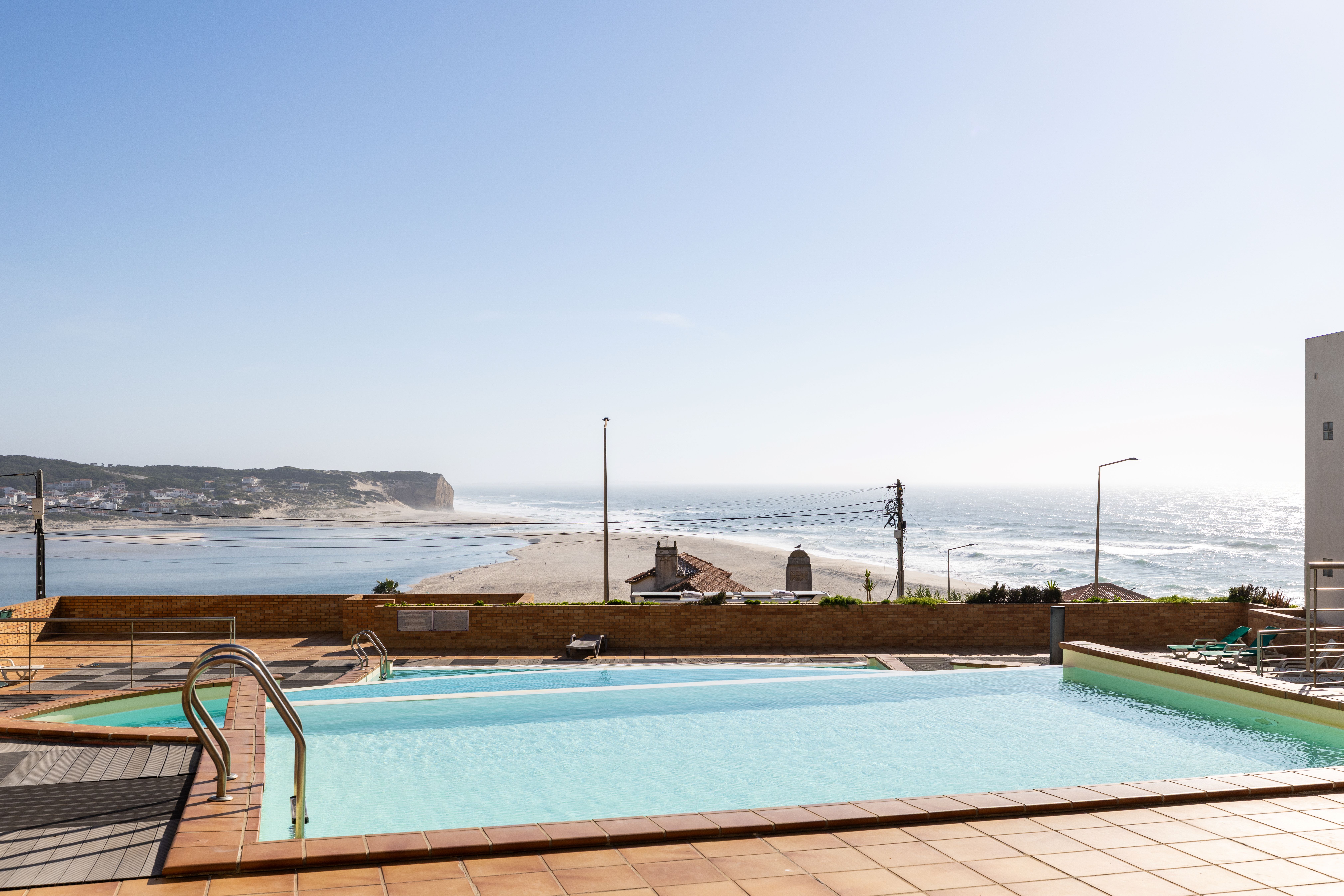 3-Bedroom Apartment with Terrace 