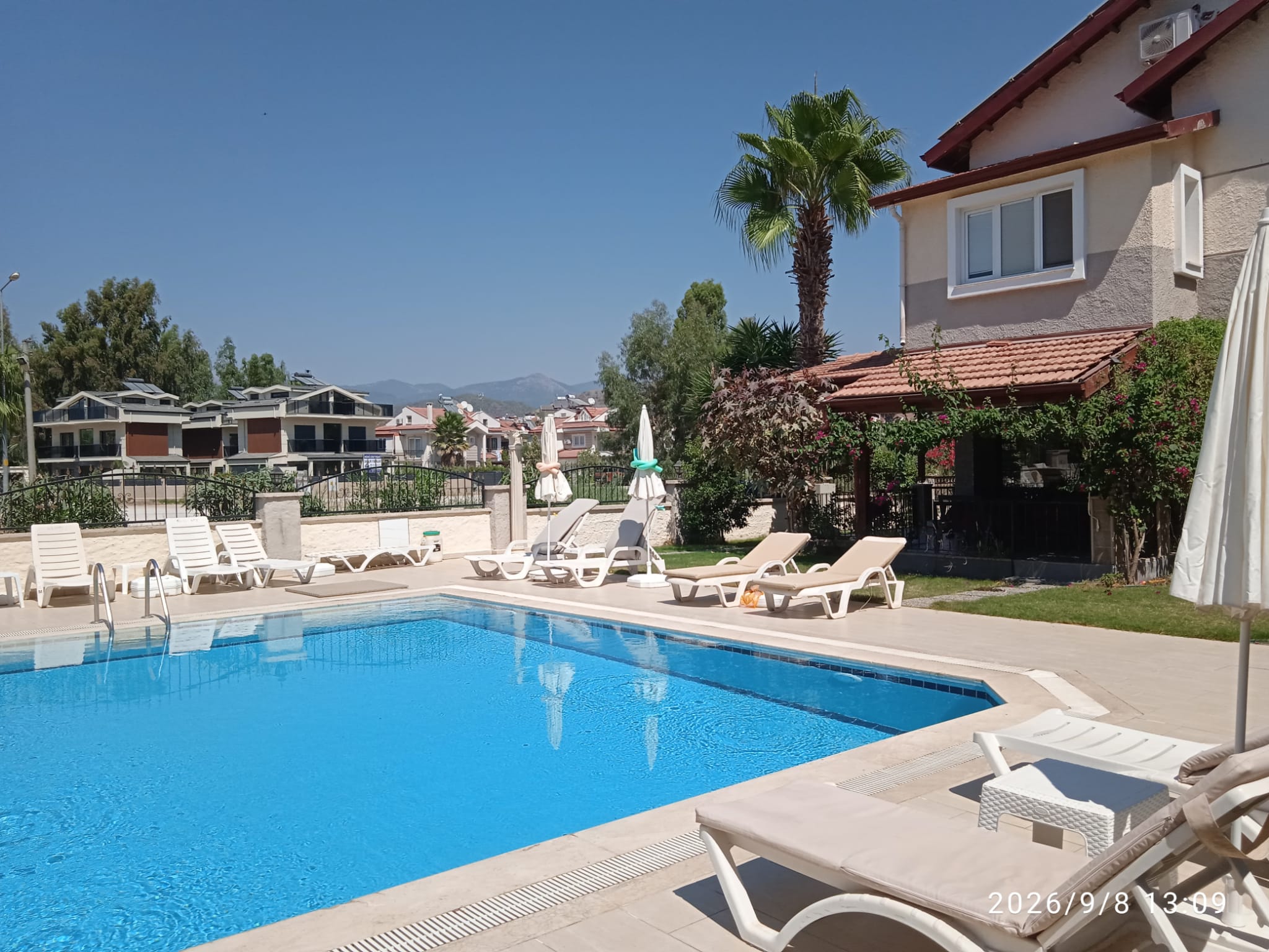 Spacious Duplex in Calis