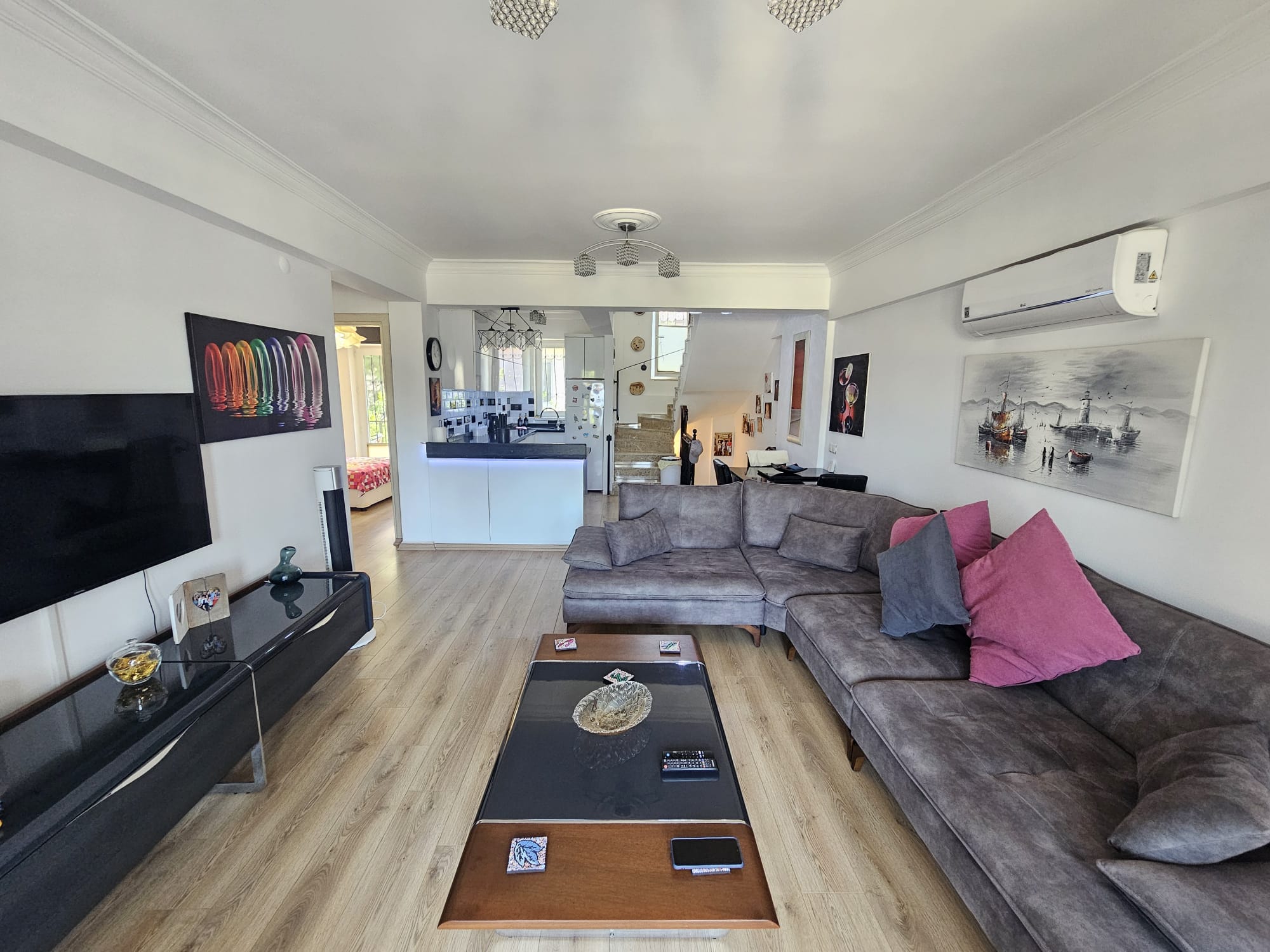 Spacious Duplex in Calis