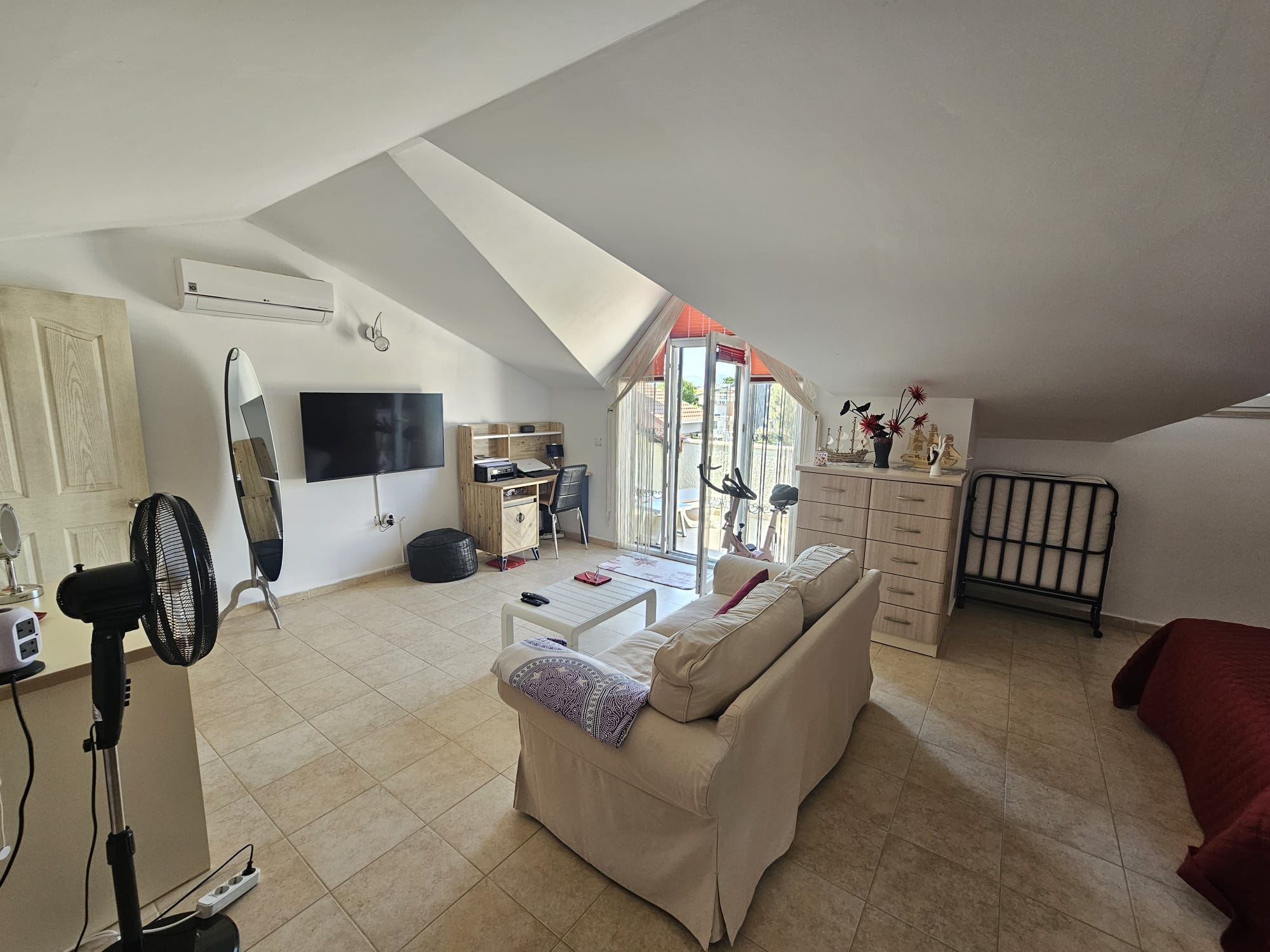 Spacious Duplex in Calis