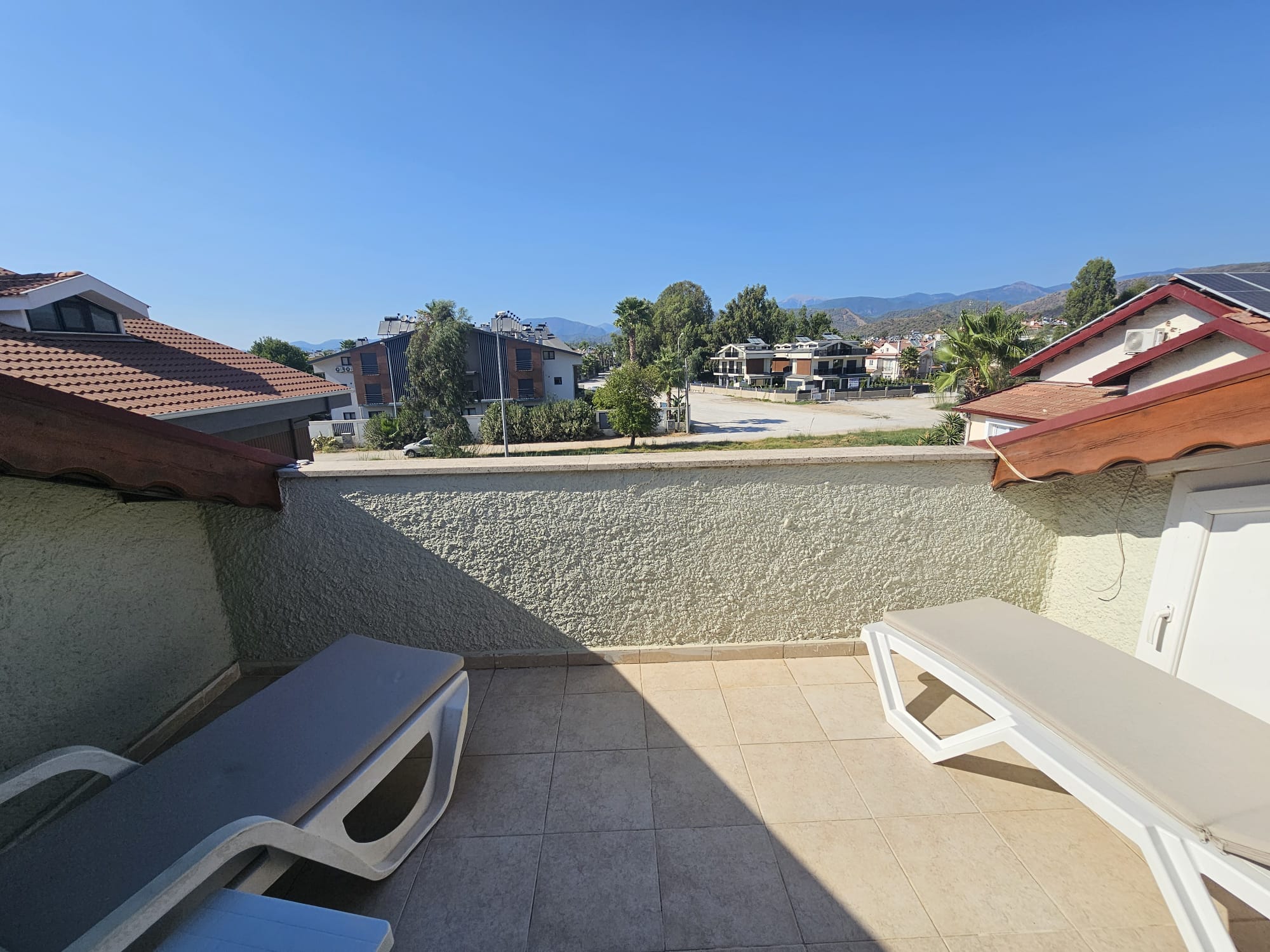 Spacious Duplex in Calis